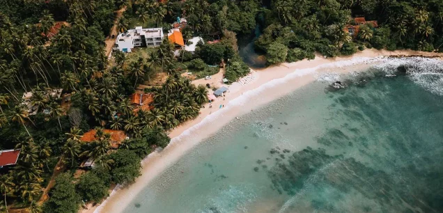 Hiriketiya Beach