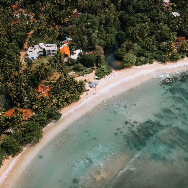 Hiriketiya Beach